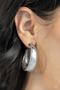 Dune Dynasty Silver Earring