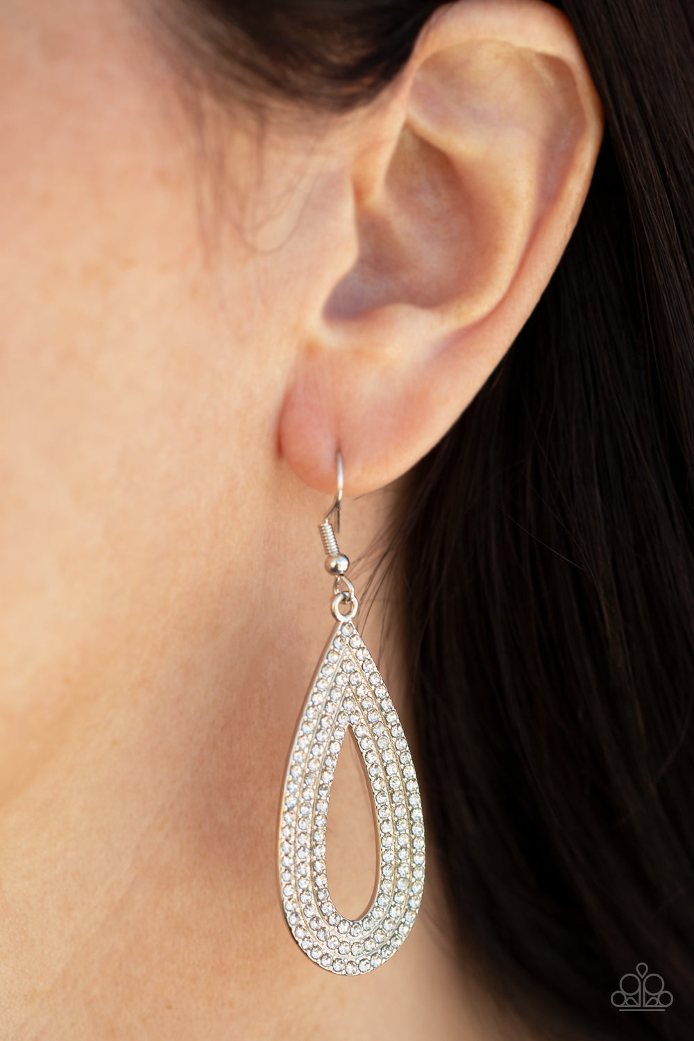 Exquisite Exaggeration Earring