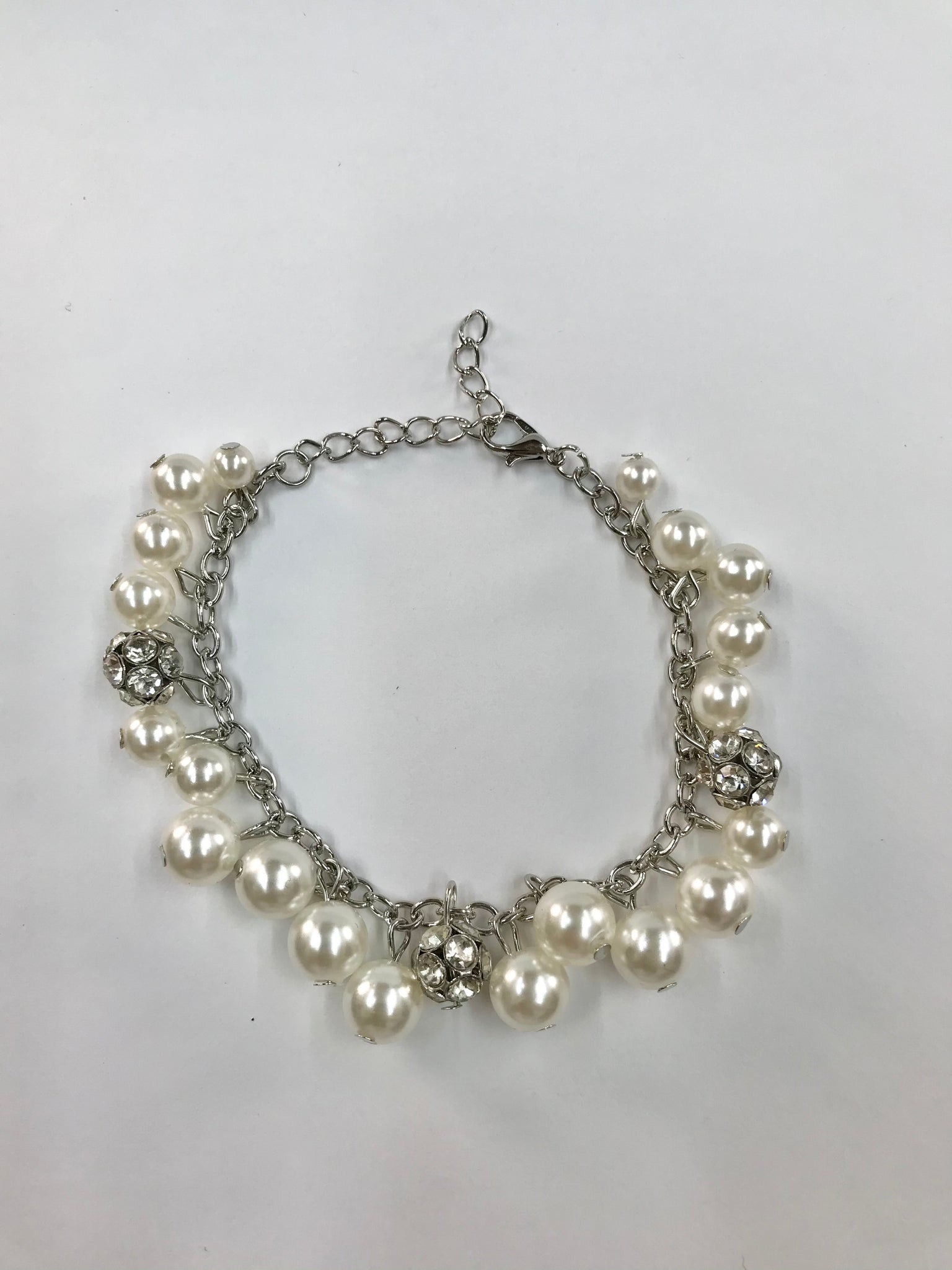 The GRANDEUR Tour White Bracelet