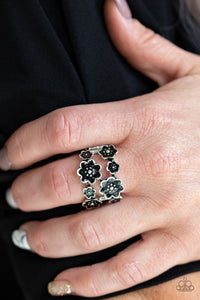 Floral Crowns Black Ring