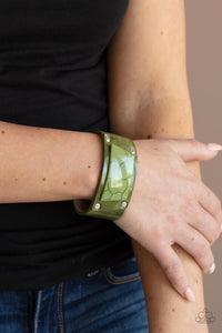 Geo Glamper Green Bracelet