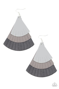 Huge Fanatic Black Earring