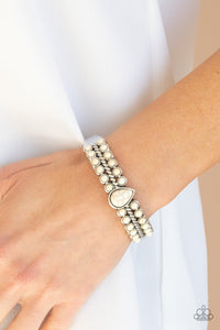 Nature Resort White Bracelet