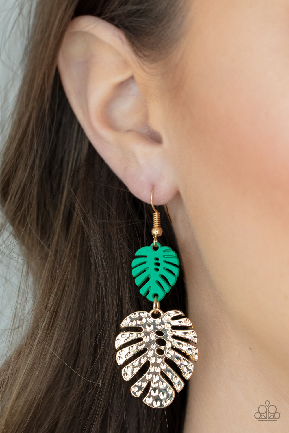 Palm Tree Cabana Green Earring