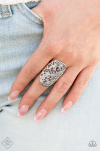 Pier Paradise Silver Ring