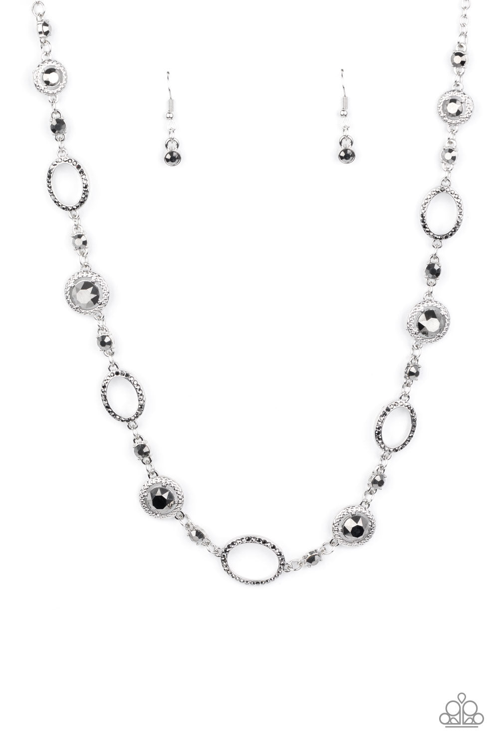 Pushing Your LUXE Silver Necklace