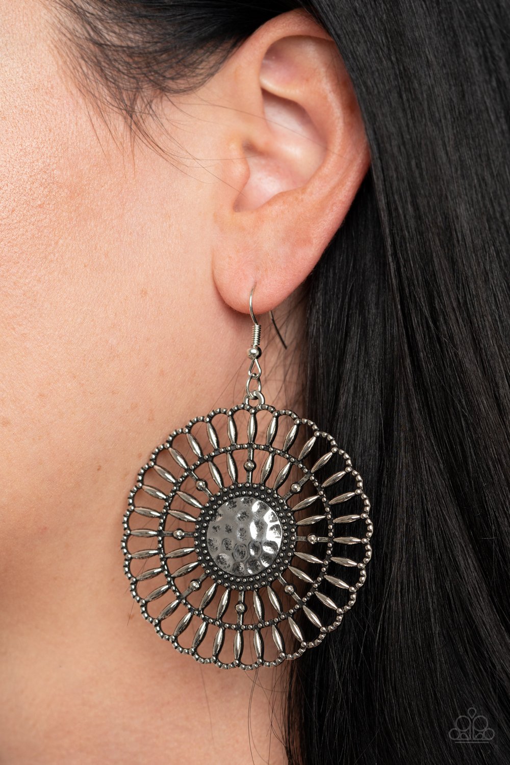 Rustic Groves Silver Earring