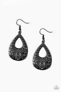 Alpha Amazon Black Earring