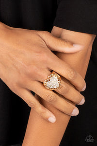Romantic Escape Ring (Gold, Pink, White)