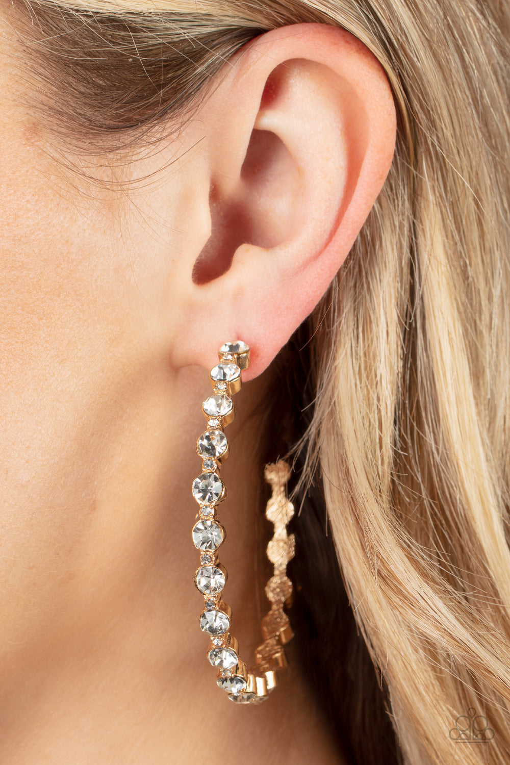 Royal Reveler Earring