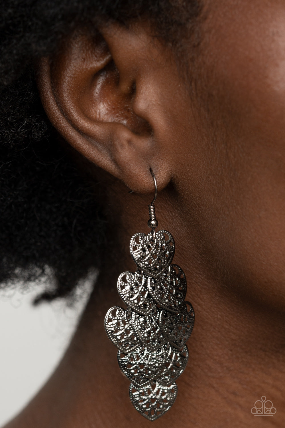 Shimmery Soulmates Black Earring