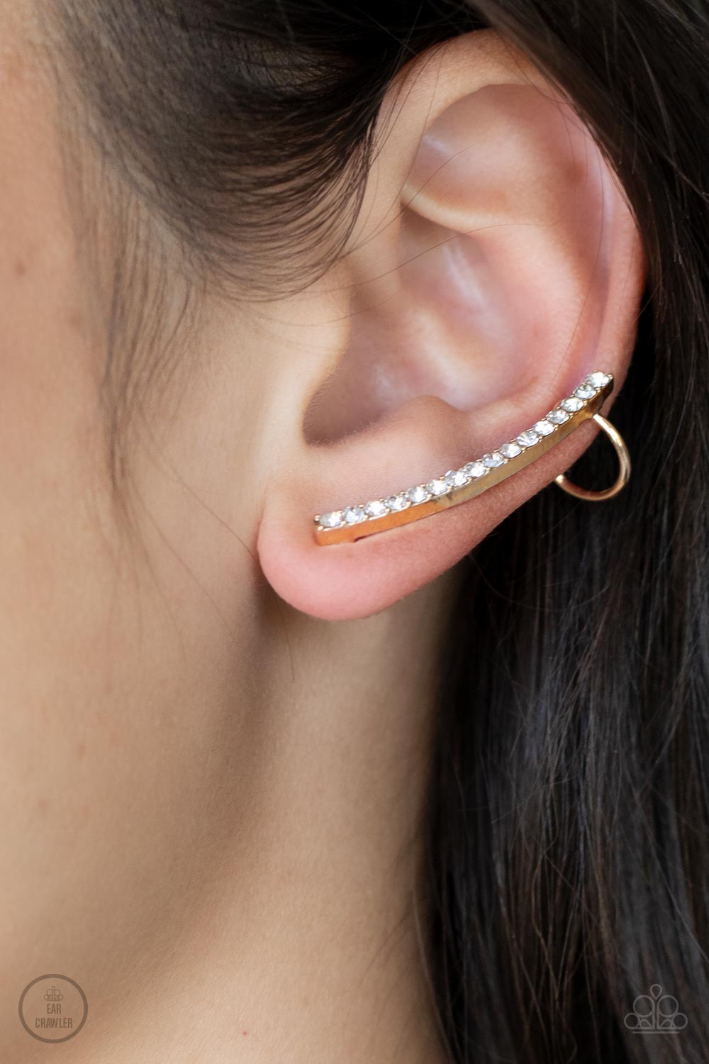 Sleekly Shimmering Earring (Gold, White)