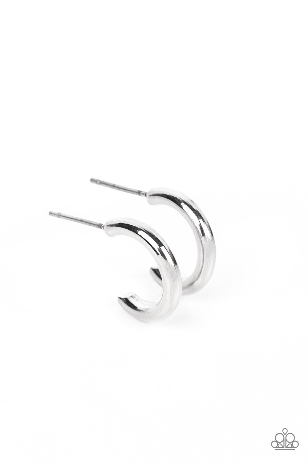 Small-Scale Shimmer Silver Earring