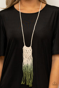 Surfin The Net Green Necklace