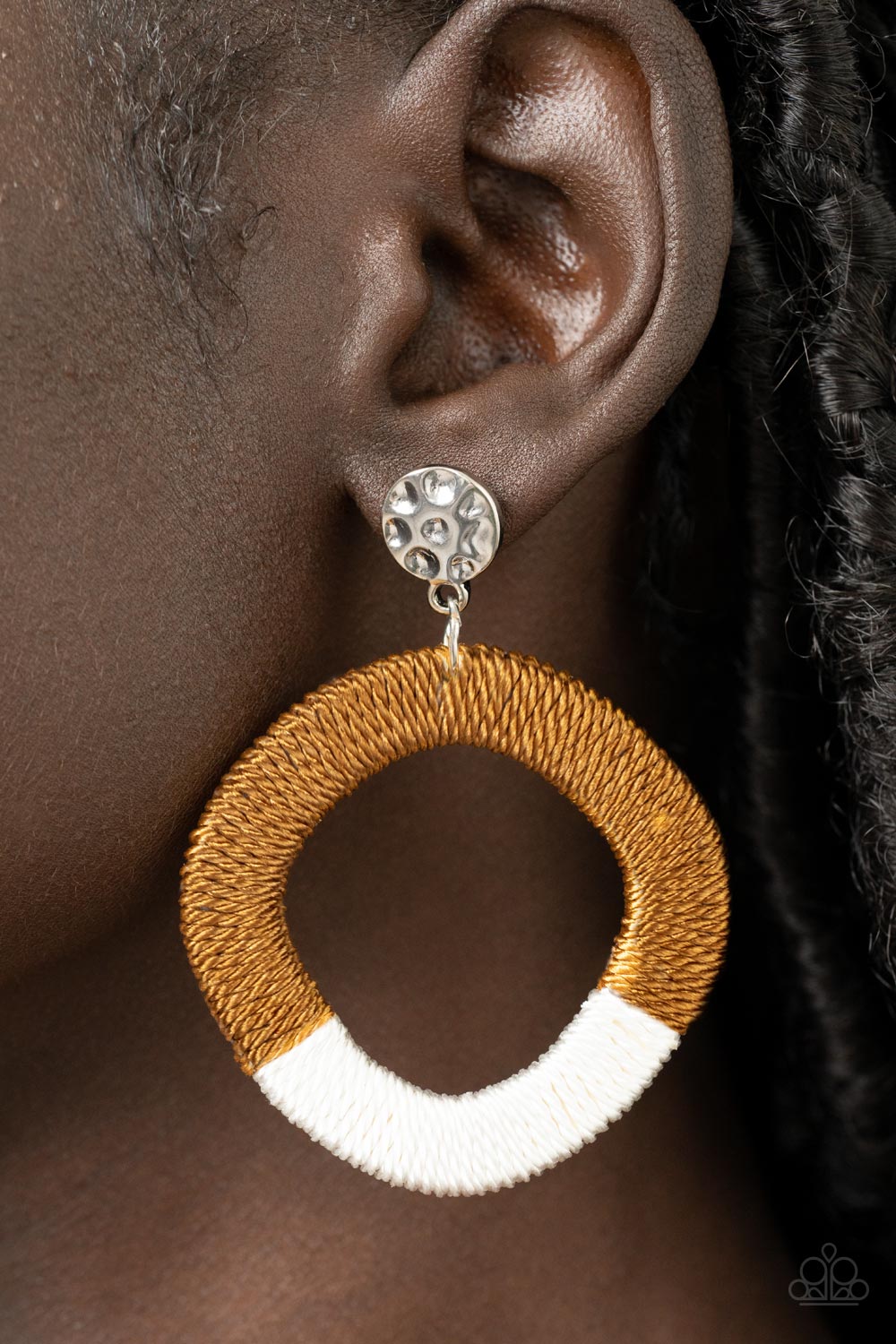 Thats a WRAPAROUND Brown Earring