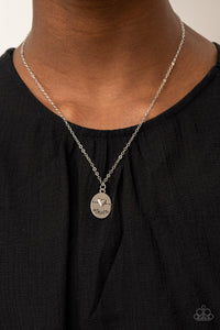 They Call Me Mama Necklace (Gold, Silver)