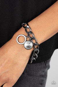 Unyielding Roar Bracelet (White, Black)