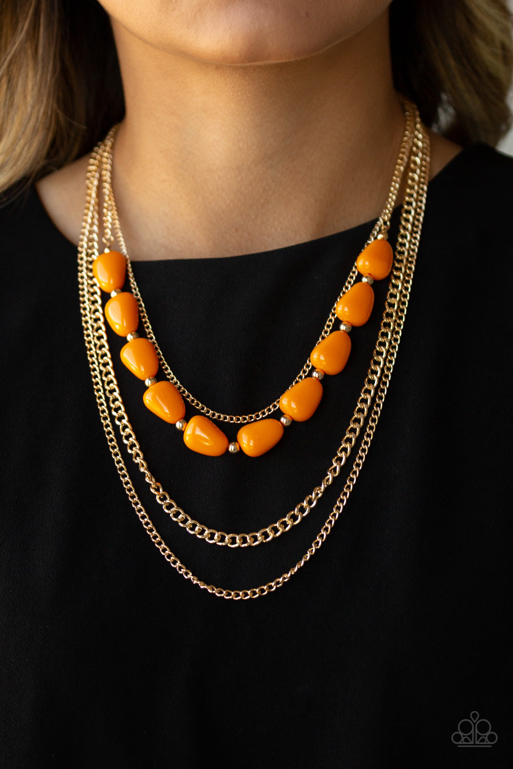 Trend Status Orange Necklace