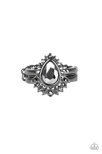 Till Queendom Come Black Ring