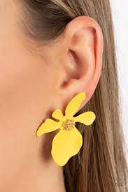 Hawaiian Heiress Yellow Earring