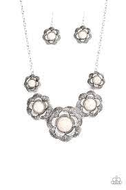 Santa Fe Hills White Necklace