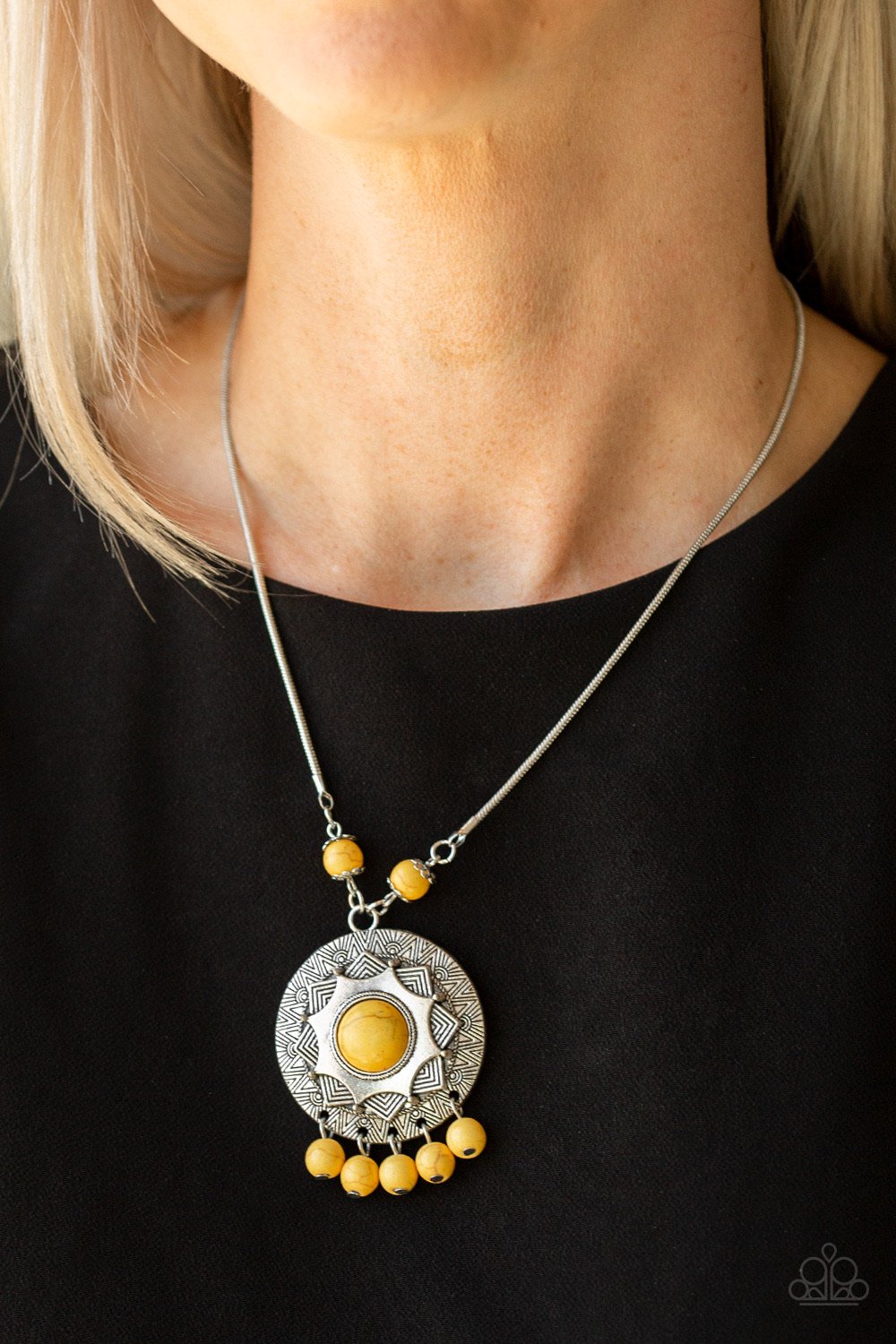 Santa Fe Garden Yellow Necklace