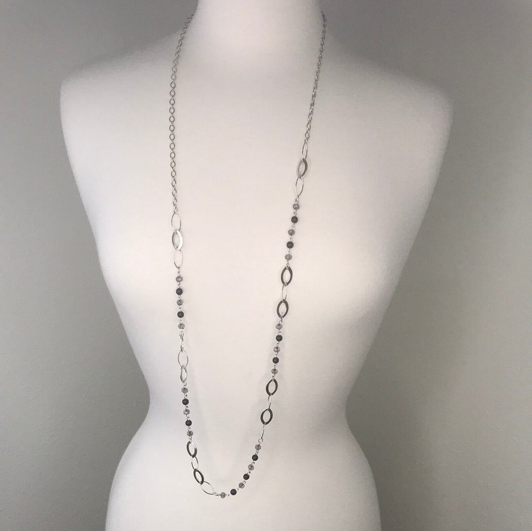 Vintage Long Cloudy Bead Black Necklace