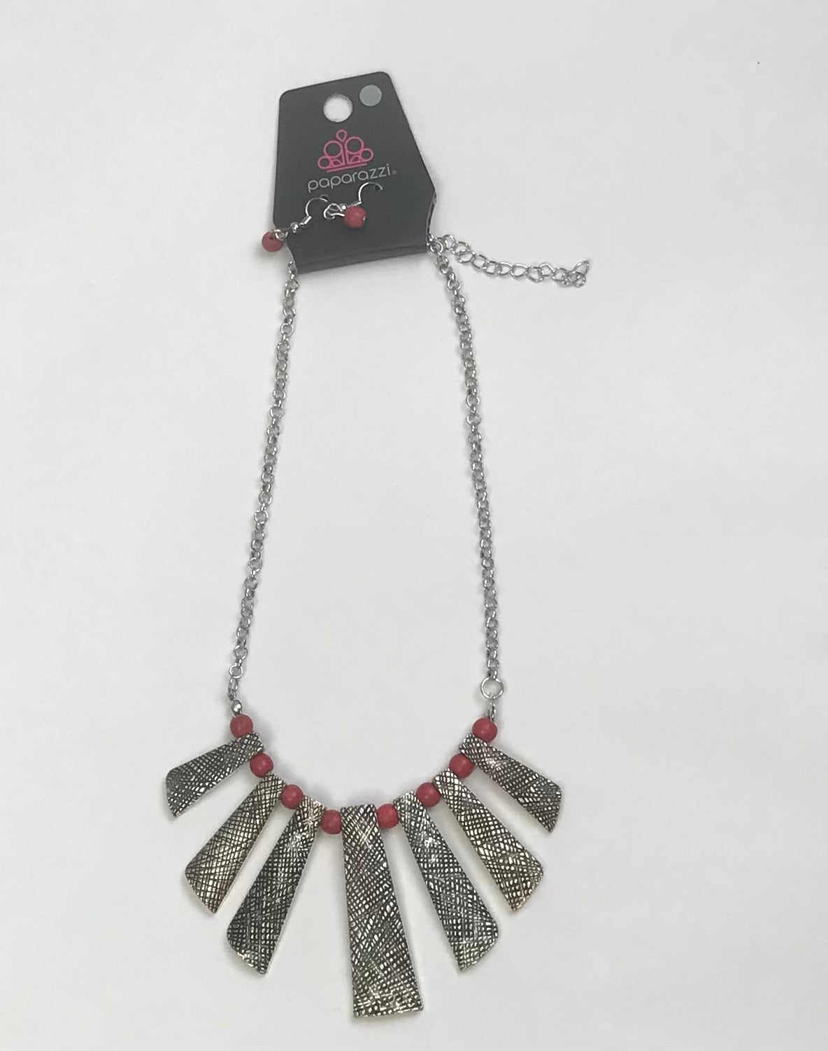 Vintage Short Stone Red and Silver Necklace
